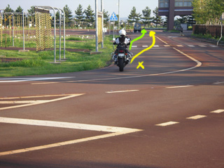 針路変更