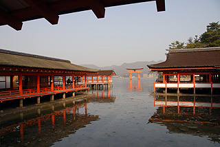 厳島神社