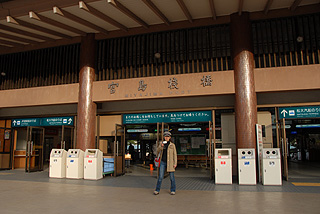 朝の駅