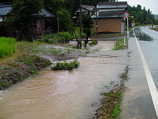 水があがった家