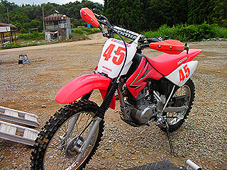 CRF100