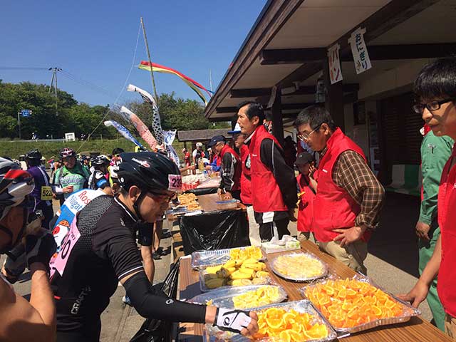 補給食